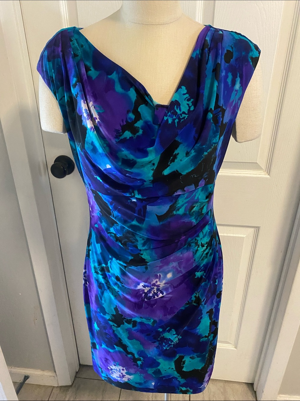 Lauren Ralph Lauren gorgeous dress size 14P